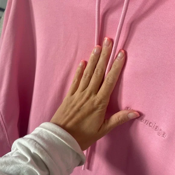 BALENCIAGA
Medium Fit Hoodie 100% cotton - Picture 3 of 9